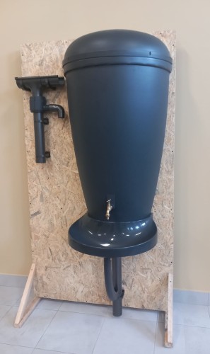 20240627_132948 zbiornik na deszczówkę.jpg